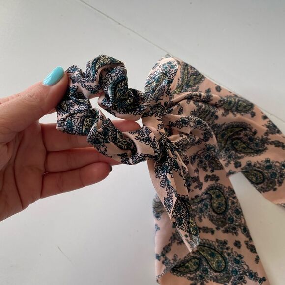 Floral Scrunchie Scarf Design Knotted Hair Accessory Bow - Picture 2 of 4